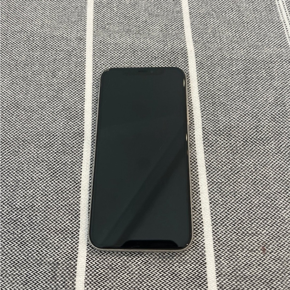 iPhone 11 Pro Silver